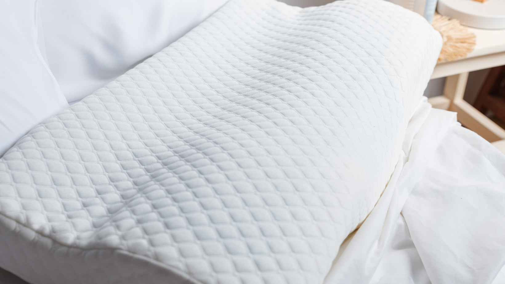 "It eases my neck pain and yes, works wonder!" - Ailene