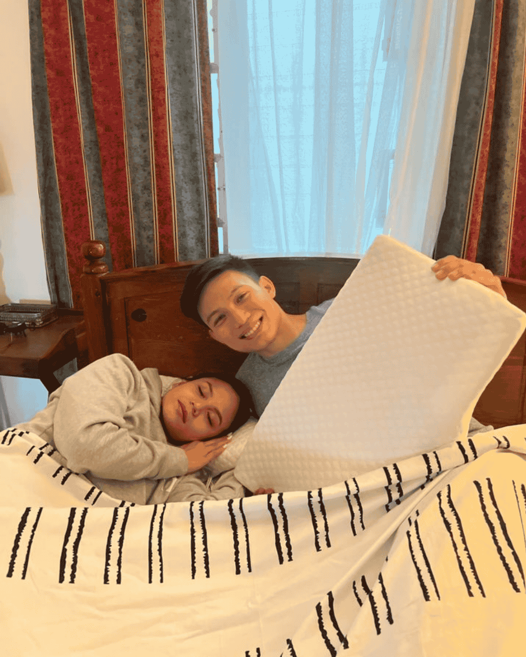 Wonder Pillow - Orthopedic Pain Free Pillow